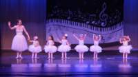 dance25052_small.jpg